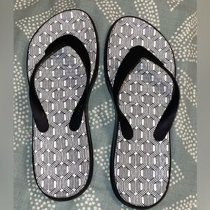 Nike Black and White Sandals